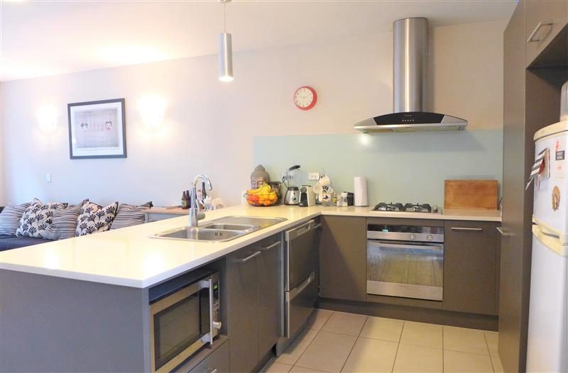 35Q Garnet Road, Westmere, Auckland - Carousel 2