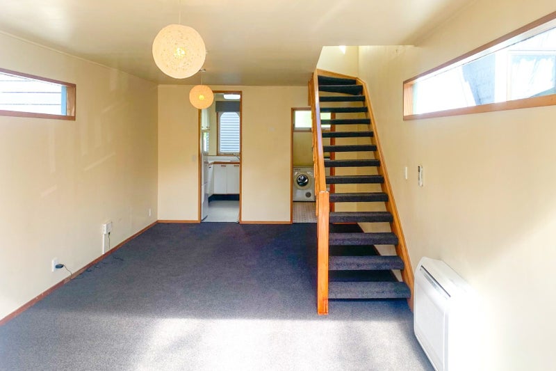 5/1 Cottleville Terrace, Thorndon, Wellington - Carousel 2