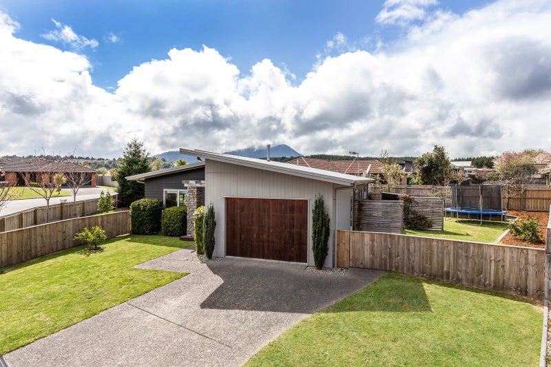 25 Brompton Close, Richmond Heights, Taupo - Carousel 2