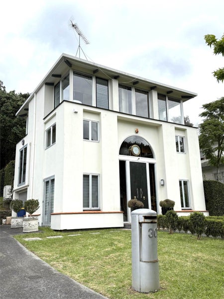 30 Kate Sheppard Avenue, Torbay, Auckland - Carousel 2