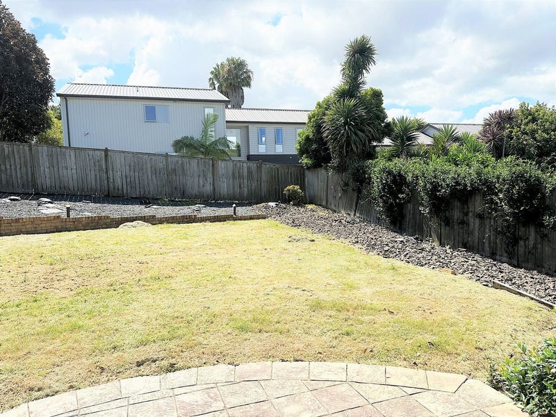 13 Aliford Avenue, One Tree Hill, Auckland - Carousel 16