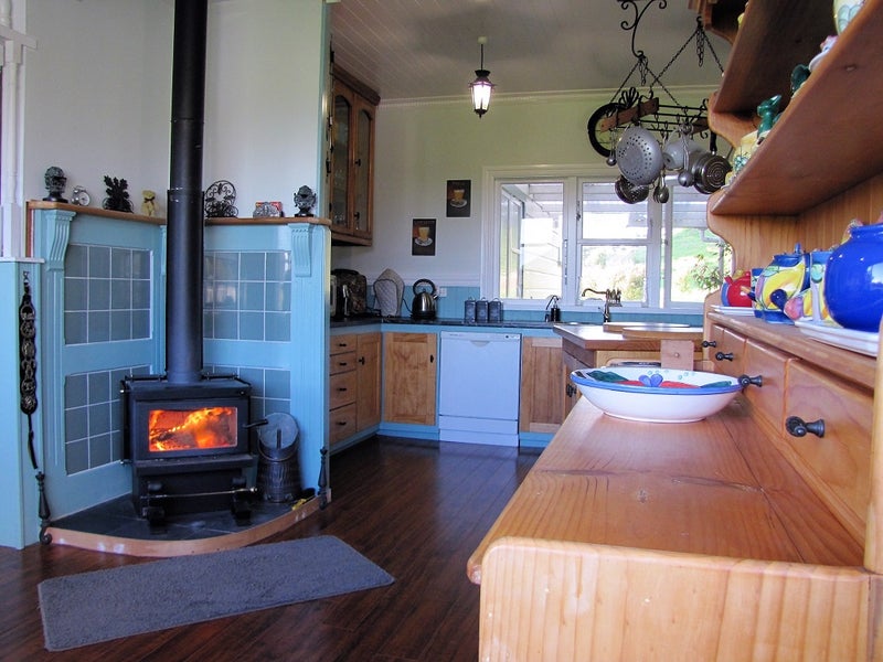 90 North Manakau Road, Manakau, Levin - Carousel 2