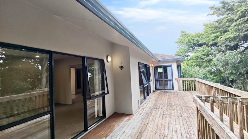 2/177 Mokoia Road, Birkenhead, Auckland - Carousel 17