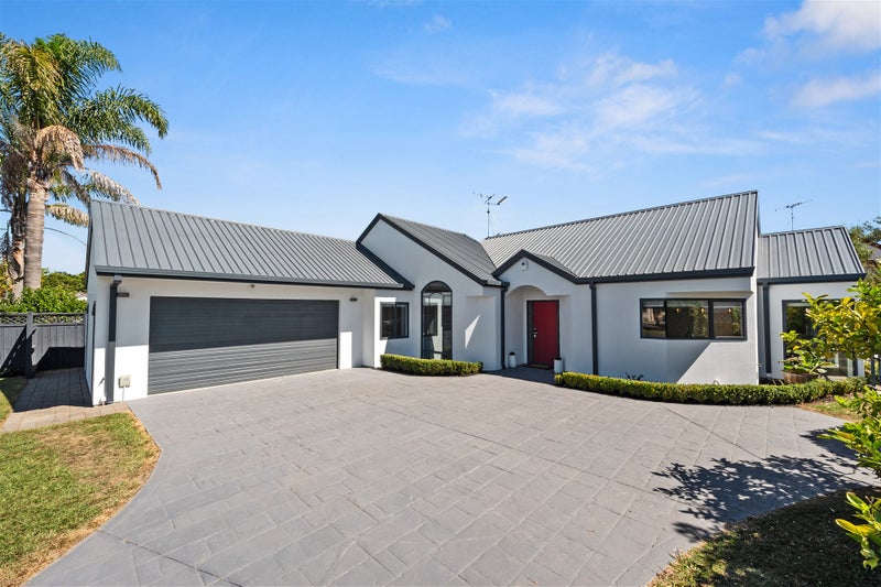 3 Badminton Court, Huntington, Hamilton - Carousel 1