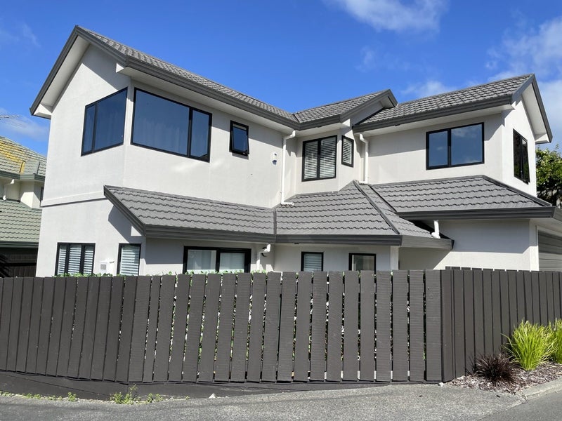 74 Abilene Crescent, Churton Park, Wellington - Carousel 1