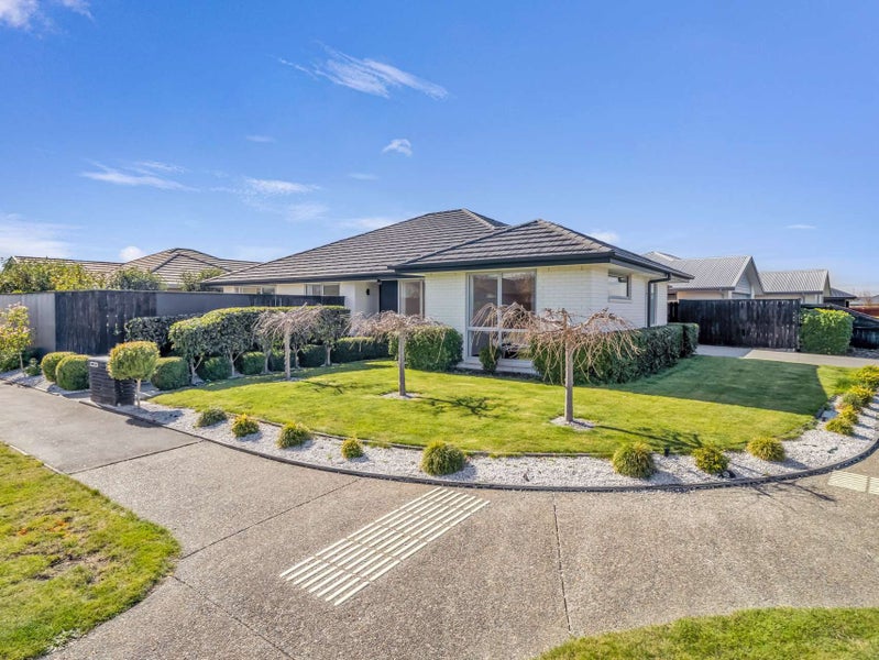 75 Aviemore Drive, Marshland, Christchurch - Carousel 1