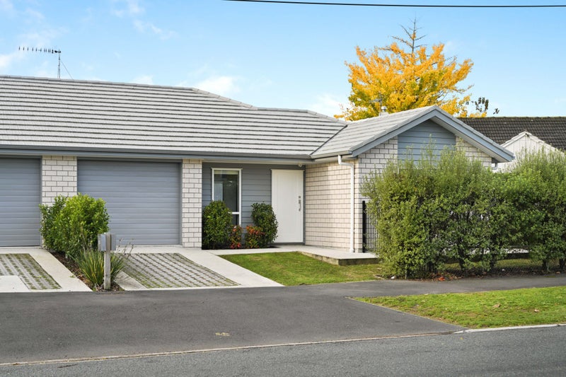 3/1 Jeanette Street, Glenview, Hamilton - Carousel 1