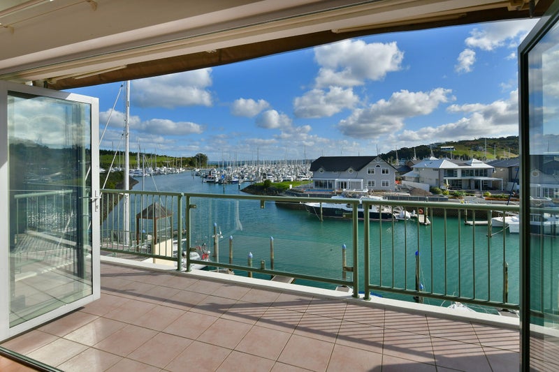 26 Harbour Village Drive, Gulf Harbour, Whangaparaoa - Carousel 1