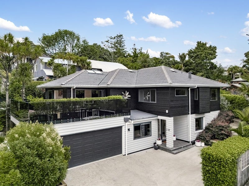 1/33 Harapaki Road, Meadowbank, Auckland - Carousel 1