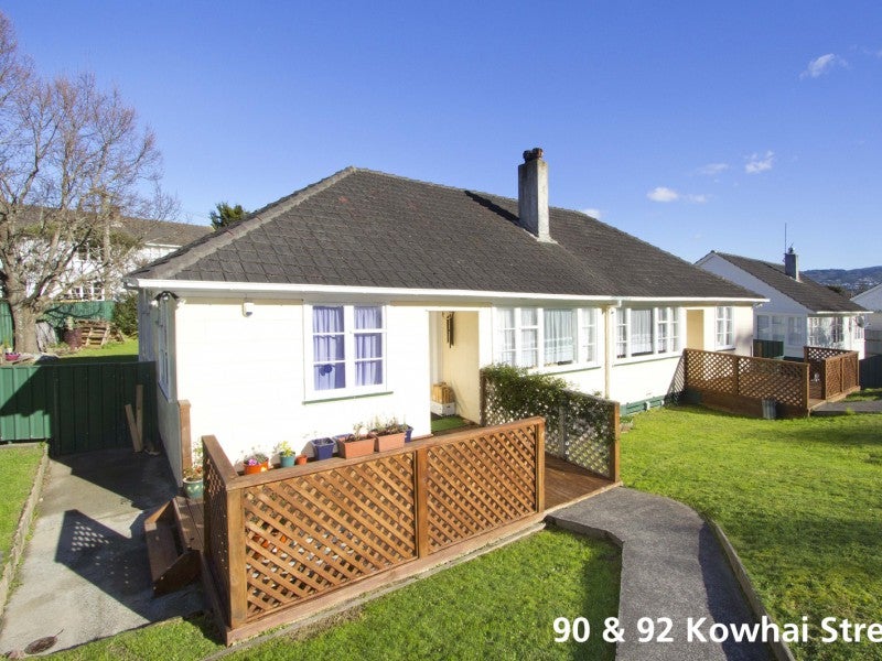 1/90 Kowhai Street, Naenae, Lower Hutt - Carousel 1