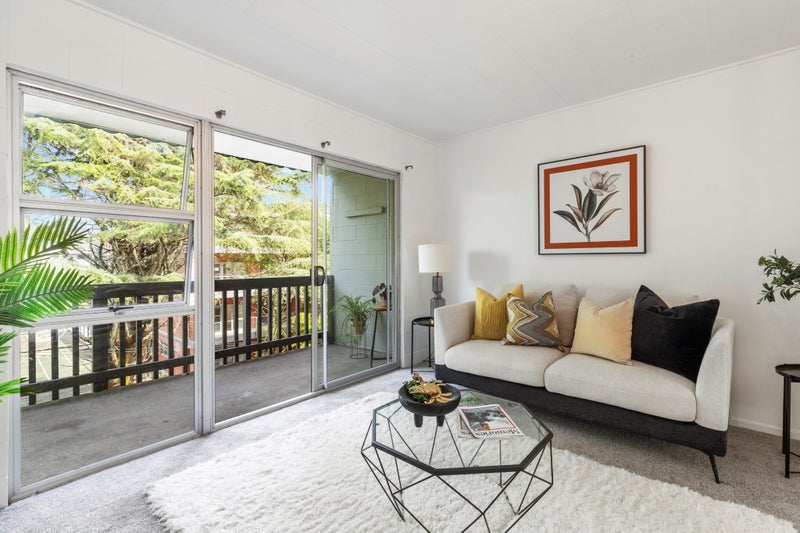 8/28 Locarno Avenue, Sandringham, Auckland - Carousel 2