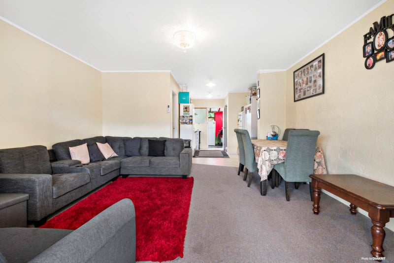 1/73 Mangere Road, Otahuhu, Auckland - Carousel 2