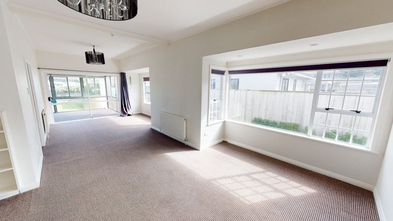 30 Strathmore Avenue, Strathmore Park, Wellington - Carousel 2