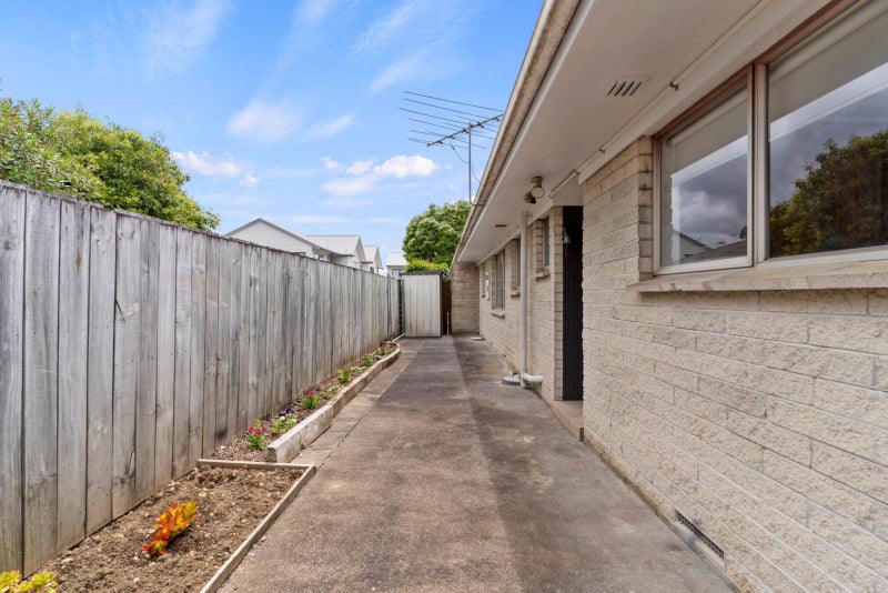 1/248 St George Street, Papatoetoe, Auckland - Carousel 15