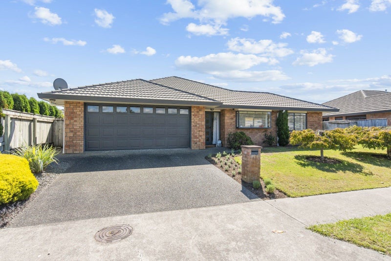 27 Consort Close, Paraparaumu Beach, Paraparaumu - Carousel 1