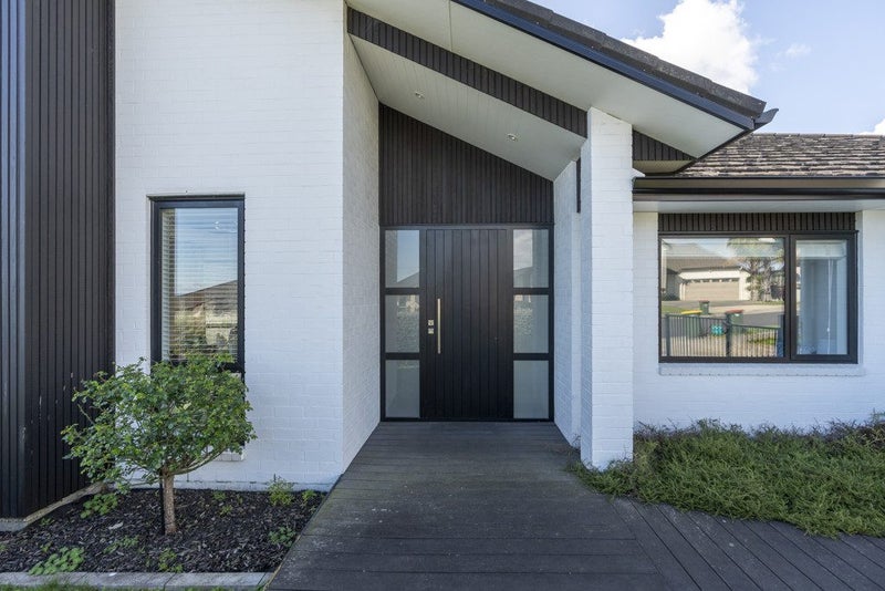 7 Miranda Place, Flagstaff, Hamilton - Carousel 2