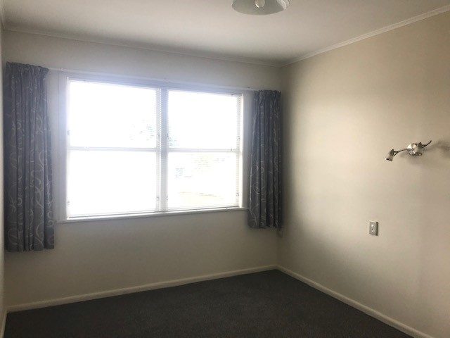 9 Chelmsford Street, Silverdale, Hamilton - Carousel 9
