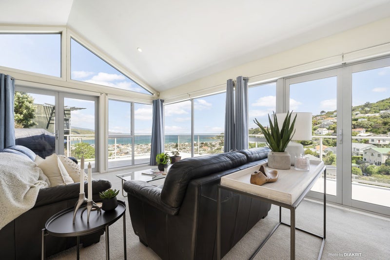 30 Lerwick Terrace, Melrose, Wellington - Carousel 1