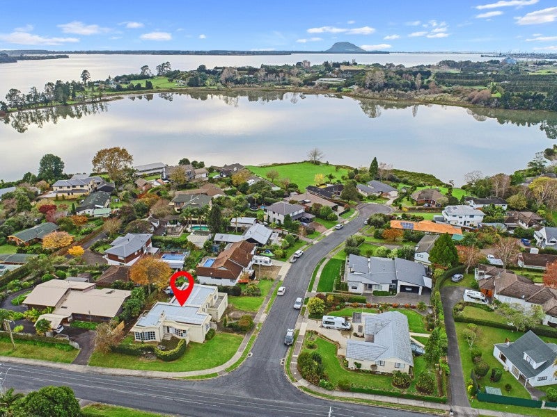 1 Lindoch Avenue, Tauranga - Carousel 1