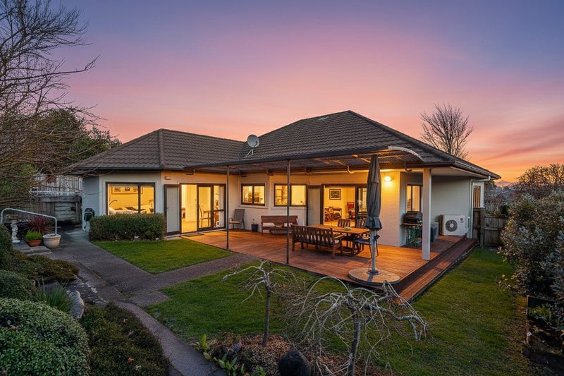 12 Cody Crescent, Lansdowne, Masterton - Carousel 1