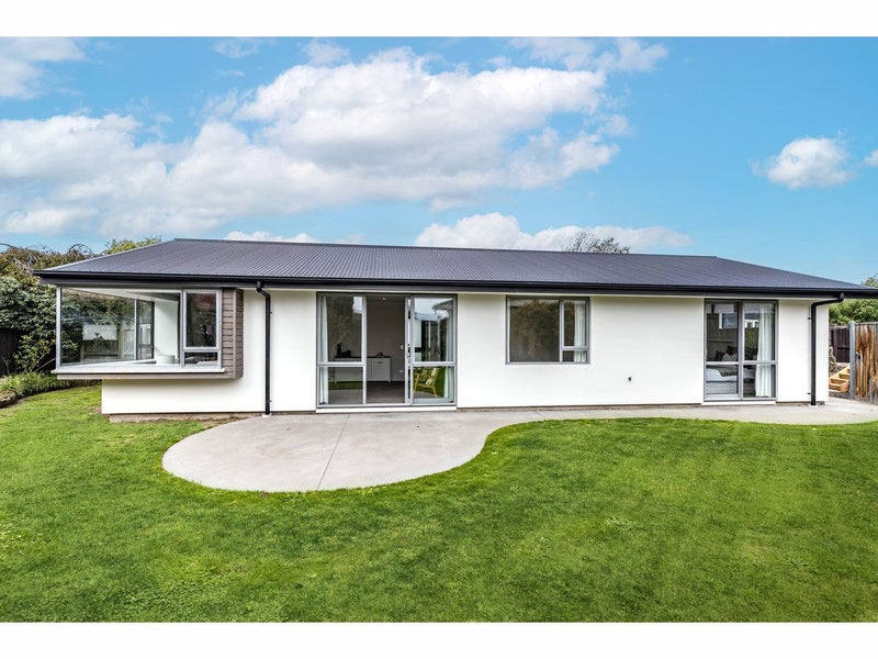 38 Reginald Street, Burwood, Christchurch - Carousel 2