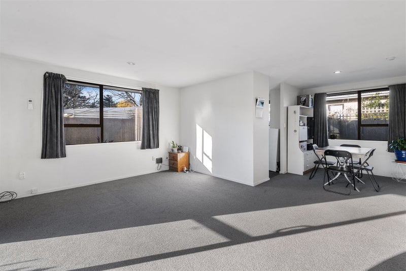 2/122 Tilford Street, Woolston, Christchurch - Carousel 2