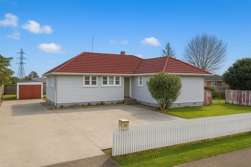 35 Waipapa Crescent, Otara, Auckland - Carousel 2