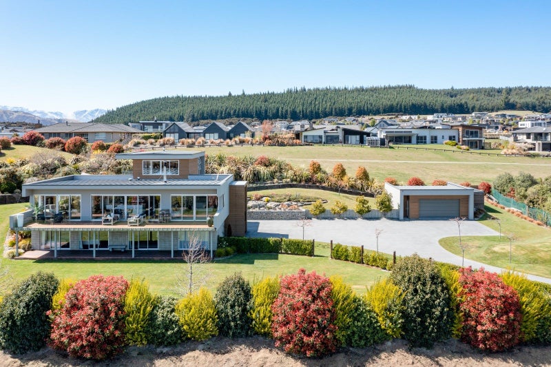 27 Ridgecrest, Wanaka - Carousel 2