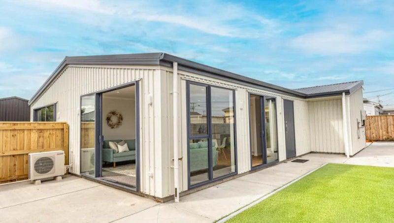 42A Carlton Avenue, Gonville, Whanganui - Carousel 1