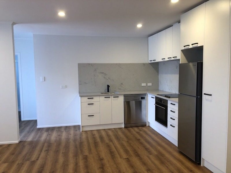 4/121 Great South Road, Greenlane, Auckland - Carousel 2