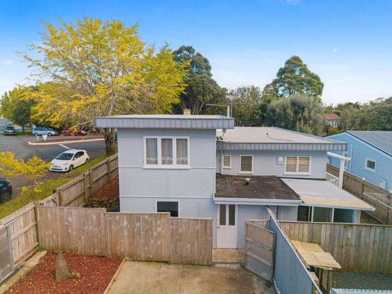 1 Mark Road, Mount Albert, Auckland - Carousel 46