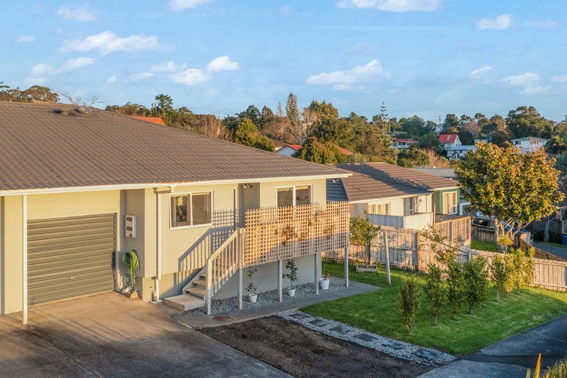 1/41 Sungrove Rise, Sunnyvale, Auckland - Carousel 1