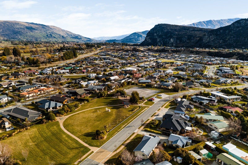 44 Dale Street, Albert Town, Wanaka - Carousel 25