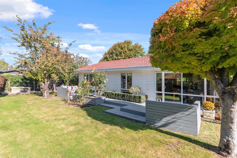 7A Hidcote Place, Burnside, Christchurch - Carousel 2