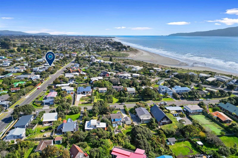 6 William Street, Waikanae Beach, Waikanae - Carousel 25