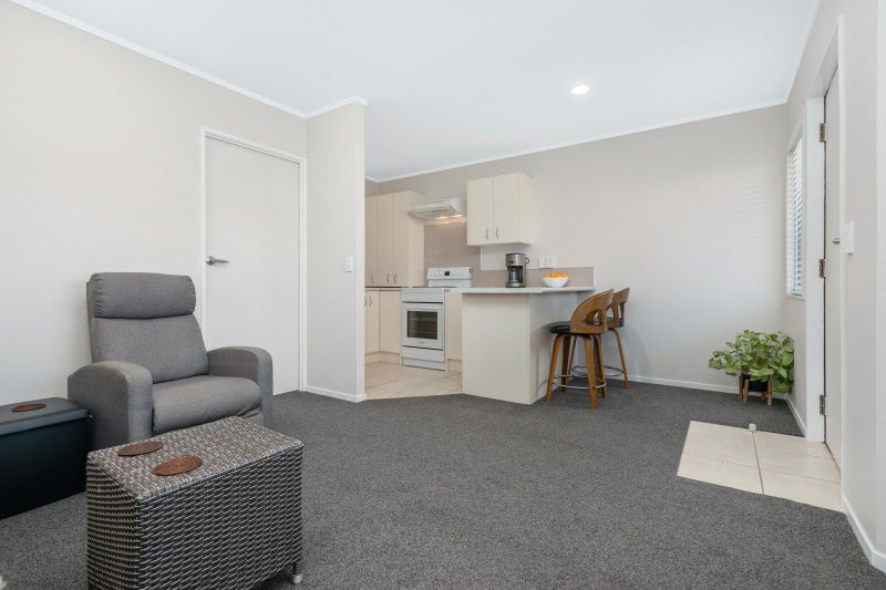 2/166 WAIHI ROAD, Judea, Tauranga - Carousel 2