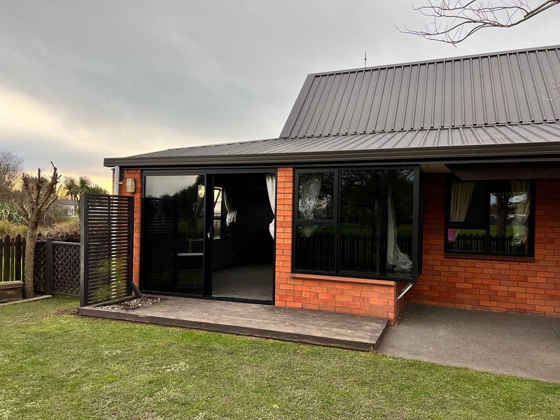 47B Solomon Avenue, Redwood, Christchurch - Carousel 2