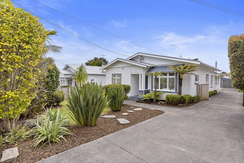 49 Wairiki Road, Mount Eden, Auckland - Carousel 1