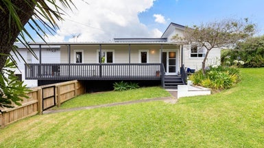 41 Koromiko Street, New Lynn, Auckland - Carousel 1