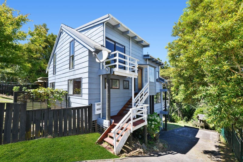 2 Morriggia Place, Bayview, Auckland - Carousel 2