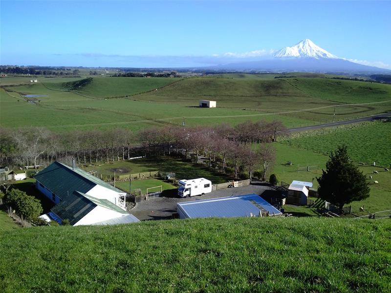 84 Upper Stuart Road, Hawera - Carousel 1