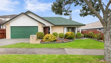 2/84 Westerham Drive, Dannemora, Auckland - Carousel 1