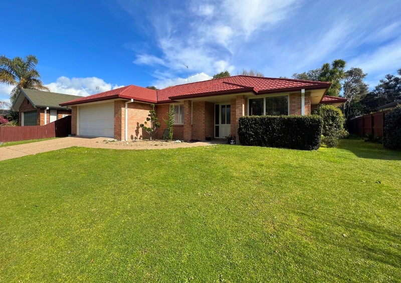 62 Nielsen Gardens, Rototuna, Hamilton - Carousel 15