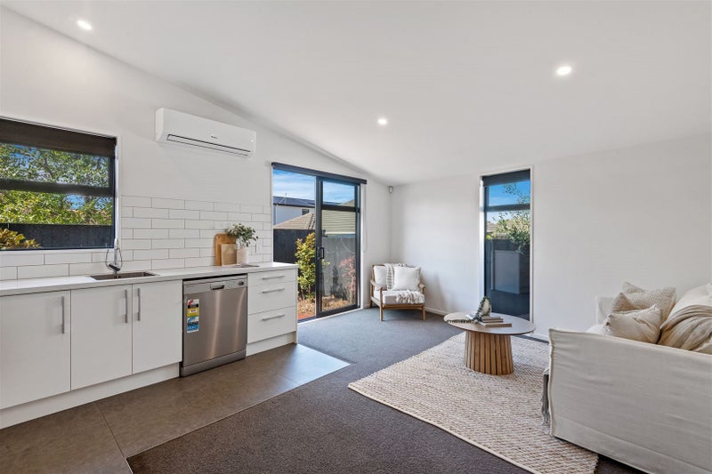 8/48 Mathesons Road, Phillipstown, Christchurch - Carousel 2