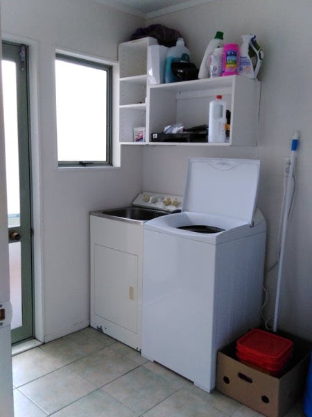 16 Stewart Gibson Place, Manurewa, Auckland - Carousel 11