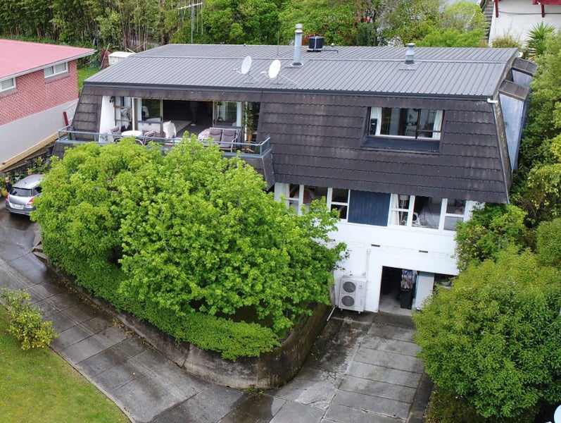 88 Tosswill Road, Tahunanui, Nelson - Carousel 1