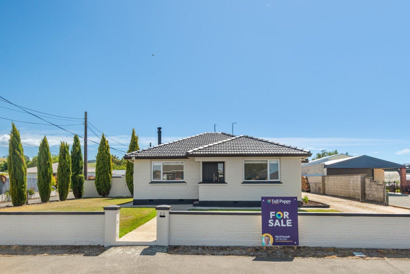 20 Sandringham Street, Oamaru North, Oamaru - Carousel 1