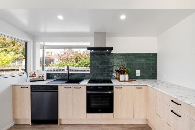 8 Kipling Street, Leamington, Cambridge - Carousel 2