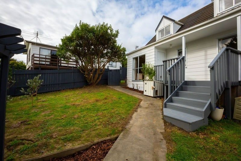 11 Adventure Drive, Whitby, Porirua - Carousel 12