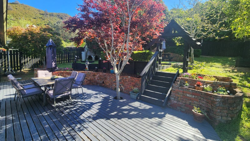 9 Willcox Grove, Naenae, Lower Hutt - Carousel 2